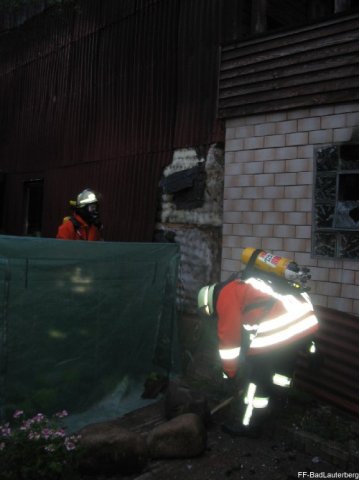 2010_06_19 Brand Hintergebaeude Hauptstrasse 151 017